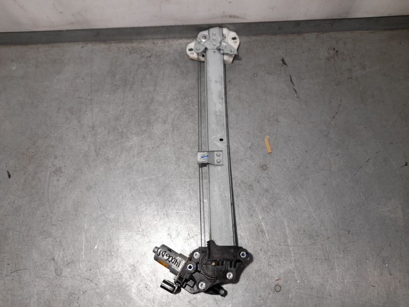 Recambio de elevalunas delantero derecho para honda hr-v (..) comfort referencia OEM IAM 72210T7WA11  ELECTRICO 6 PINES