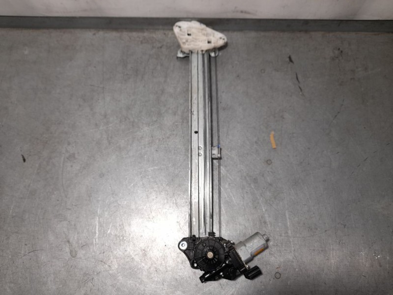 Recambio de elevalunas delantero derecho para honda hr-v (..) comfort referencia OEM IAM 72210T7WA11  ELECTRICO 6 PINES