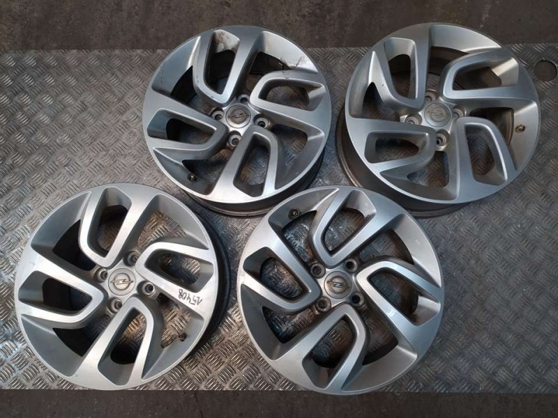 Recambio de juego llantas aluminio para opel crossland x excellence referencia OEM IAM 6.5X16 4 TORN ET20 ALUMINIO 