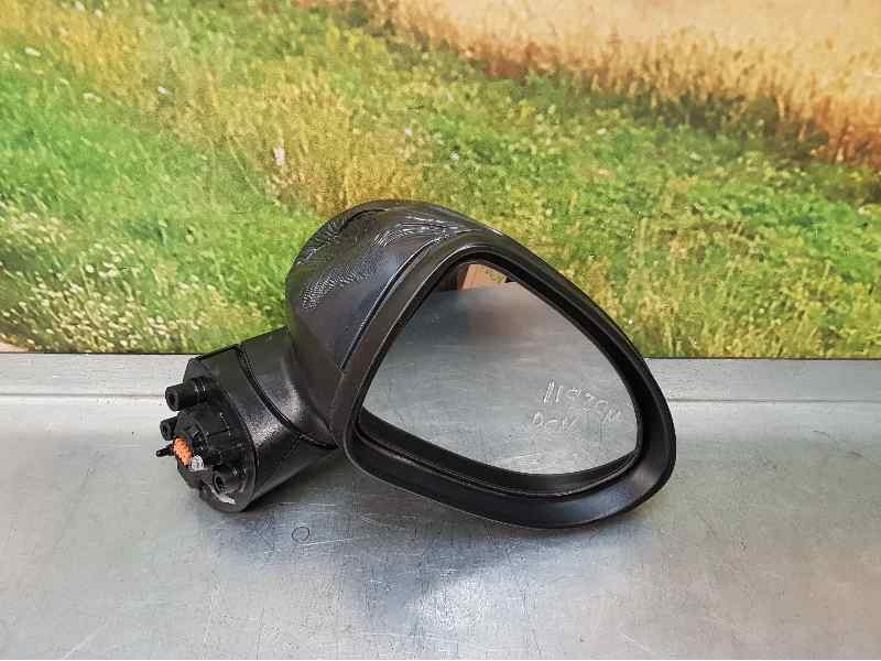 Recambio de retrovisor derecho para kia rio concept referencia OEM IAM  8 PINS ELECTRICO , CARCASA QUEMADA