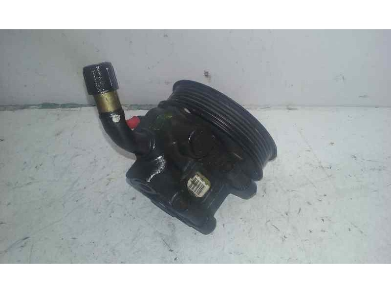 Recambio de bomba direccion para ford focus berlina (cak) ghia referencia OEM IAM 8MD0302  