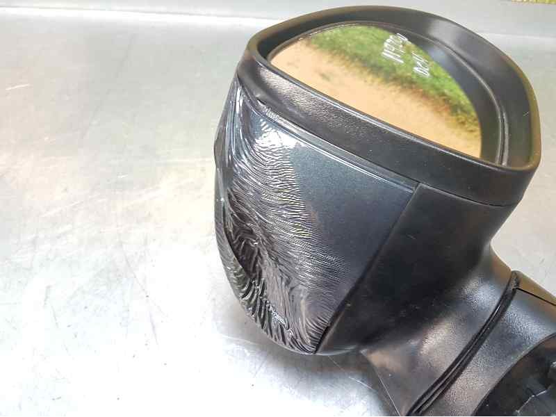 Recambio de retrovisor derecho para kia rio concept referencia OEM IAM  8 PINS ELECTRICO , CARCASA QUEMADA