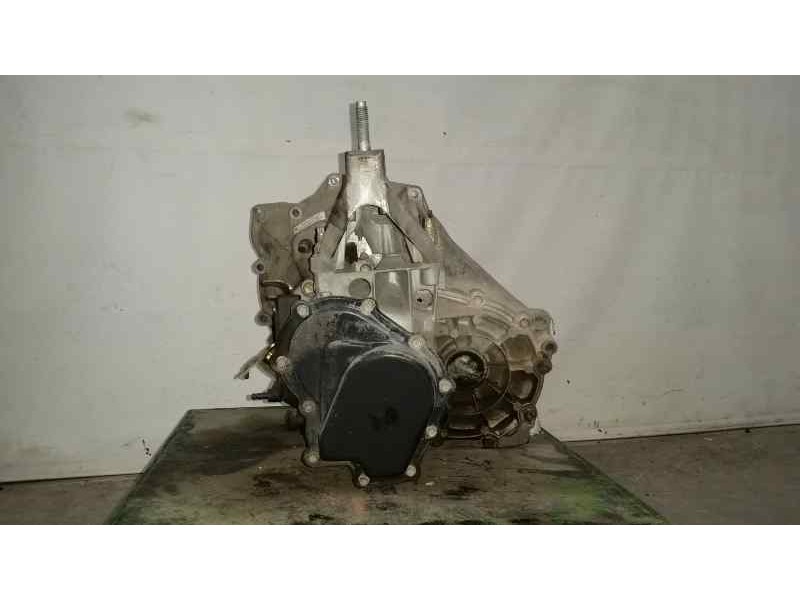 Recambio de caja cambios para ford focus berlina (cak) ghia referencia OEM IAM XS4R7002AD 56TC18M07001581 5VELOCIDADES