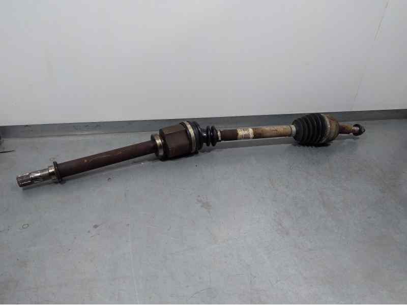 Recambio de transmision delantera derecha para renault scenic ii privilege referencia OEM IAM 8200472158  