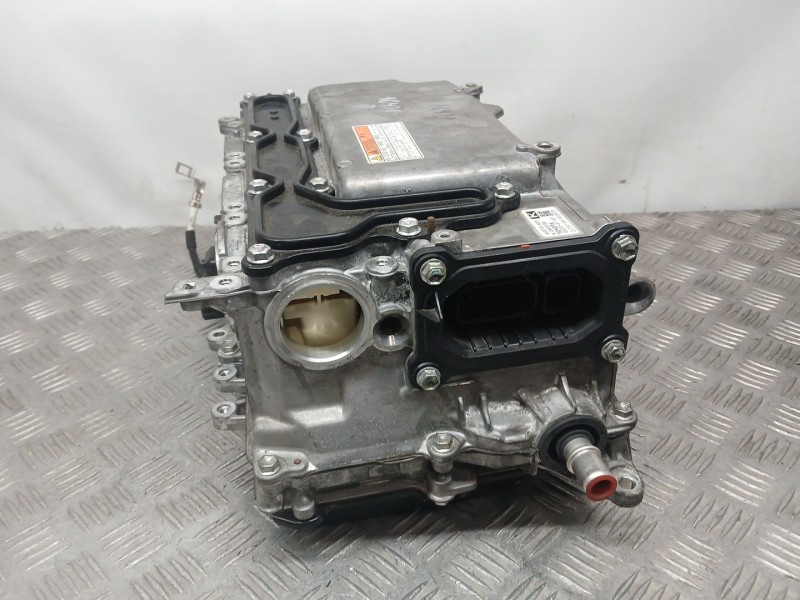 Recambio de convertidor para toyota auris hybrid active referencia OEM IAM G920047190  