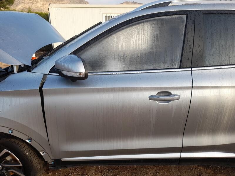 Recambio de puerta delantera izquierda para mg zs suv (azs1) 1.0 t-gdi referencia OEM IAM 10318335SEPP  