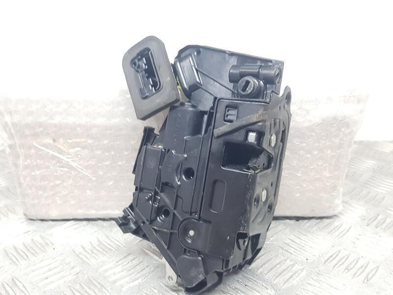 Recambio de cerradura puerta trasera derecha para volkswagen jetta (163) advance bluemotion referencia OEM IAM 5K4839016Q  7 PIN