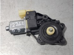 MOTOR ELEVALUNAS DELANTERO DERECHO 2757044 0130822381 BOSCH