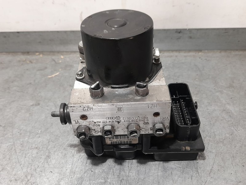 Recambio de abs para seat ibiza (6j5) reference referencia OEM IAM 6R0614517  