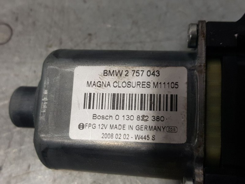 Recambio de motor elevalunas delantero derecho para mini mini (r56) cooper d referencia OEM IAM 2757044 0130822381 BOSCH