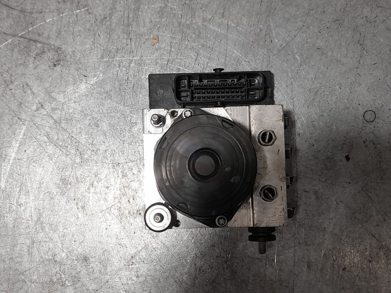 Recambio de abs para seat ibiza (6j5) reference referencia OEM IAM 6R0614517  