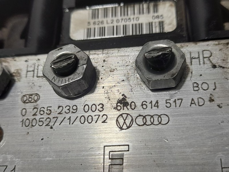 Recambio de abs para seat ibiza (6j5) reference referencia OEM IAM 6R0614517  