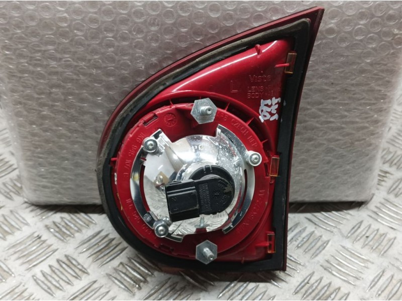 Recambio de piloto trasero izquierdo para volkswagen golf v berlina (1k1) highline referencia OEM IAM 1K6945107C  INTERIOR