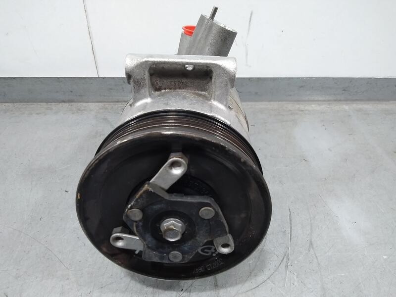 Recambio de compresor aire acondicionado para volkswagen jetta (163) advance bluemotion referencia OEM IAM 5k0820803 1K0820808F 