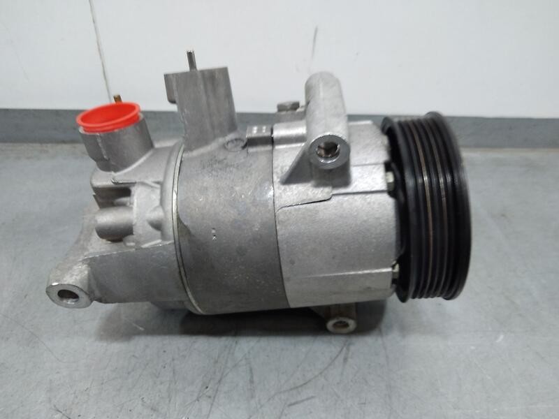 Recambio de compresor aire acondicionado para volkswagen jetta (163) advance bluemotion referencia OEM IAM 5k0820803 1K0820808F 