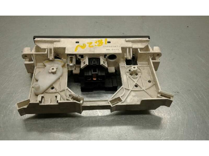 Recambio de mando calefaccion / aire acondicionado para mitsubishi carisma berina 5 (da0) 1900 td gls (a) referencia OEM IAM MR3