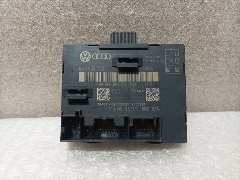 Recambio de modulo electronico para audi a4 ber. (b8) e referencia OEM IAM 8K0959795C  TEMIC