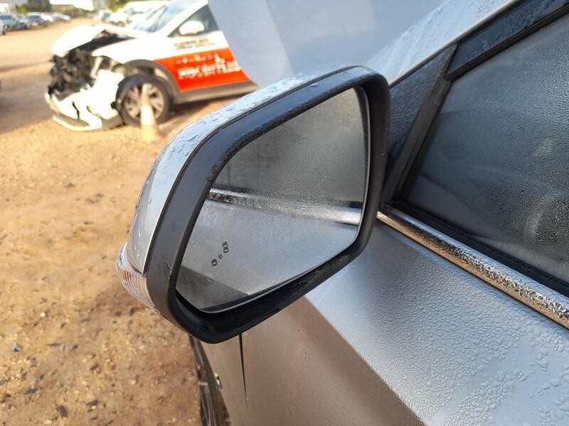Recambio de retrovisor izquierdo para mg zs suv (azs1) 1.0 t-gdi referencia OEM IAM 11370239 ELECTRICO C/CAMARA 