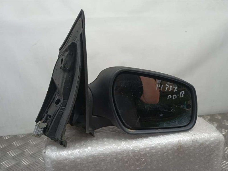 Recambio de retrovisor derecho para ford focus lim. (cb4) trend referencia OEM IAM 21986905  ELECTRICO/TOCADO