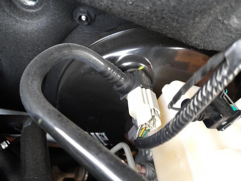 Recambio de servofreno para mg zs suv (azs1) 1.0 t-gdi referencia OEM IAM 10967681  