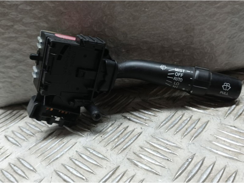 Recambio de mando limpia para toyota avensis berlina (t25) 2.2 d-4d sol berlina (5-ptas.) referencia OEM IAM 8465205160  