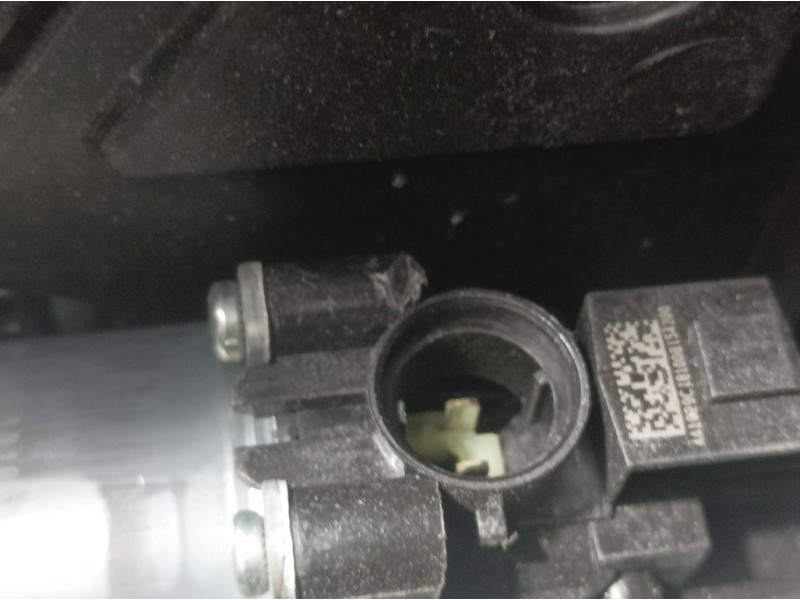 Recambio de elevalunas trasero derecho para kia niro emotion plug-in hybrid referencia OEM IAM 83480G5000  ELECTRICO 2 PINS