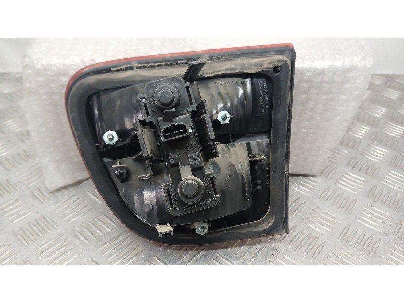 Recambio de piloto trasero izquierdo interior para seat leon (1m1) 1.6 referencia OEM IAM 1M6945091B  