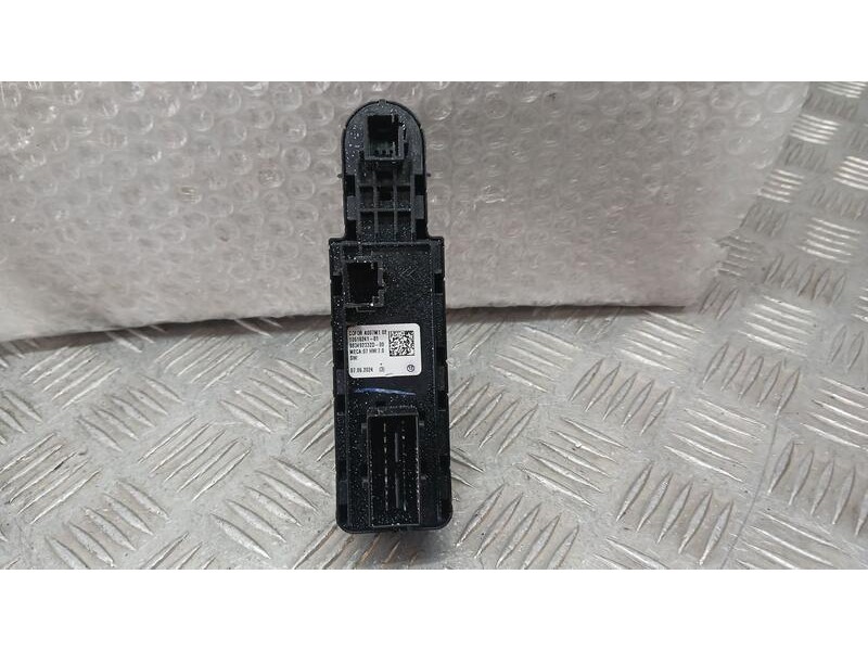 Recambio de mando elevalunas delantero izquierdo para citroën c4 iii (ba_, bb_, bc_) 1.2 puretech 130 (bahnsa, bahnsb) referenci