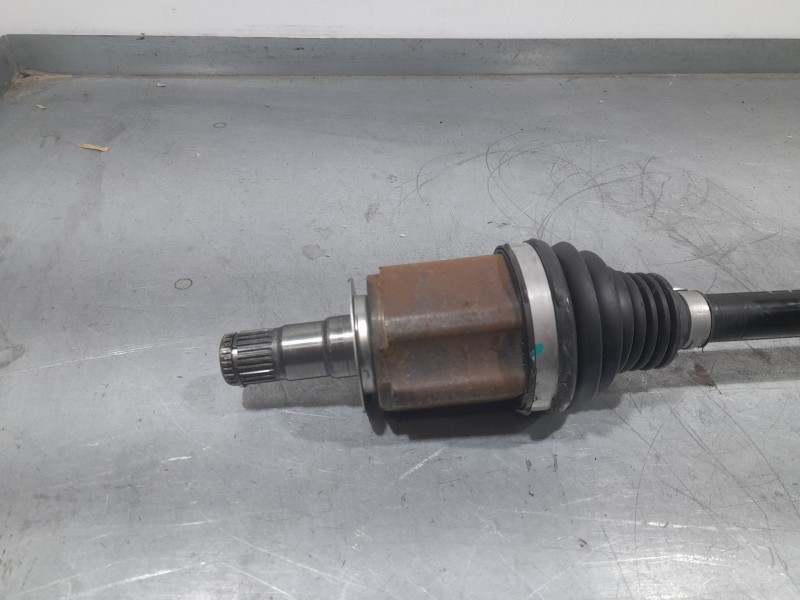 Recambio de transmision delantera izquierda para mg zs suv (azs1) 1.0 t-gdi referencia OEM IAM 8196100001  045018231205231208