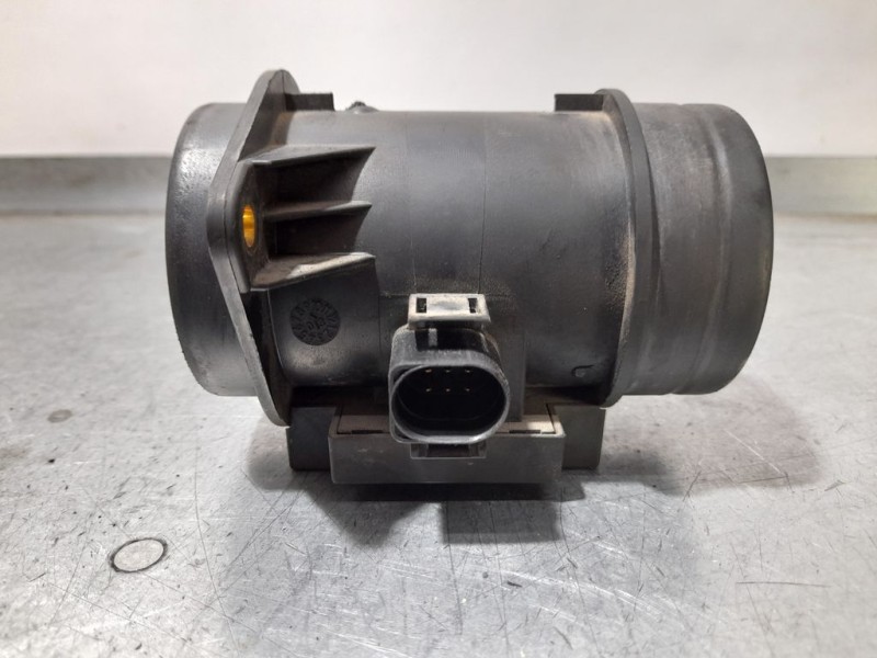 Recambio de caudalimetro para audi a3 (8l) 1.9 tdi ambiente referencia OEM IAM 074906461 PIERBURG 71822101