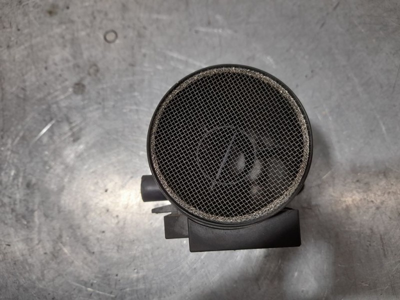 Recambio de caudalimetro para audi a3 (8l) 1.9 tdi ambiente referencia OEM IAM 074906461 PIERBURG 71822101