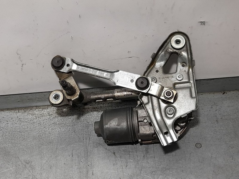 Recambio de motor limpia delantero para peugeot 3008 confort referencia OEM IAM 9671062180 3397021288 BOSCH IZQUIERDO