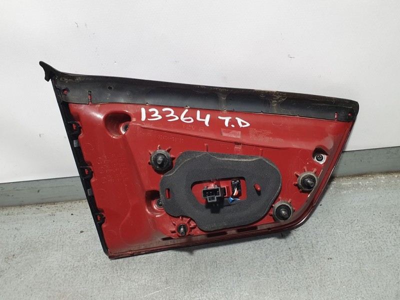 Recambio de piloto trasero derecho para kia niro emotion plug-in hybrid referencia OEM IAM 92404G5130  INTERIOR ROZADO