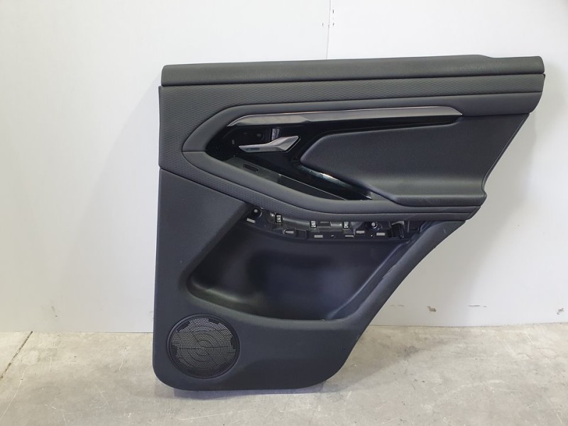 Recambio de guarnecido puerta trasera derecha para land rover range rover evoque evoque referencia OEM IAM LR114659  