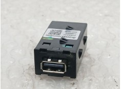 Recambio de conexion usb/aux para mg zs 1.5 vti referencia OEM IAM 11060959  PWS5531