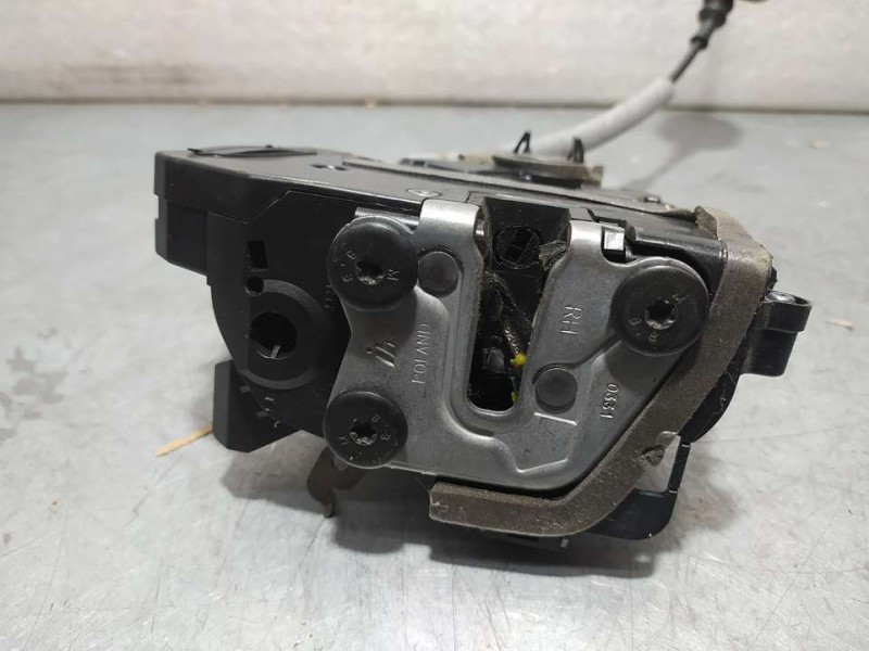 Recambio de cerradura puerta delantera derecha para renault express van referencia OEM IAM 805022699R  4 PINS