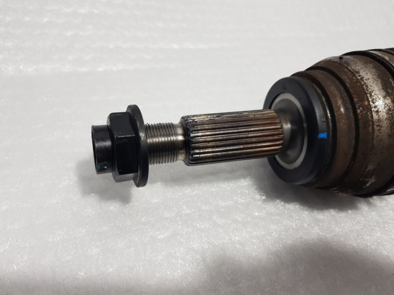 Recambio de transmision delantera derecha para kia niro emotion plug-in hybrid referencia OEM IAM 49501G5000  