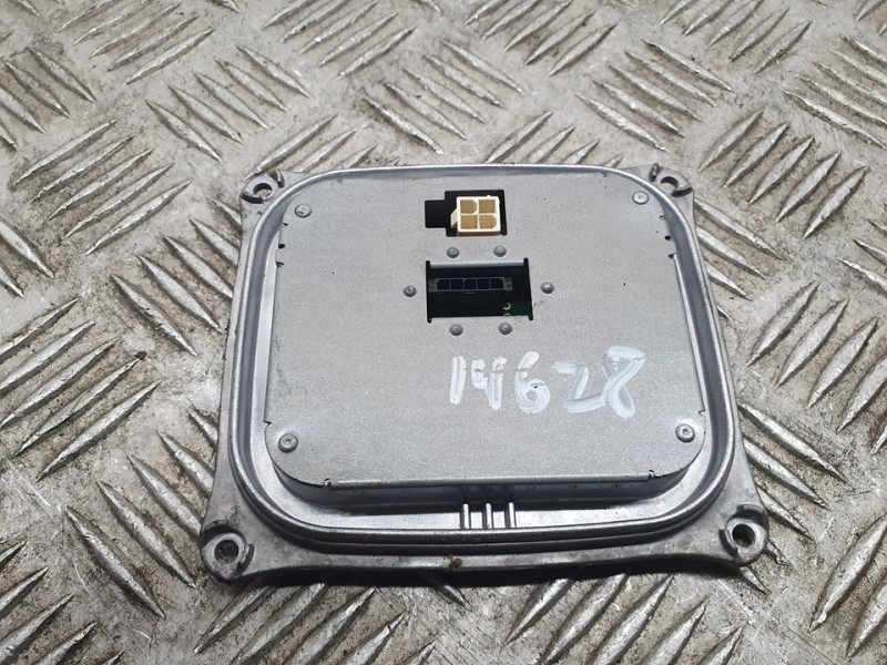 Recambio de centralita faros xenon para audi a4 ber. (b8) básico quattro referencia OEM IAM 1307329218  