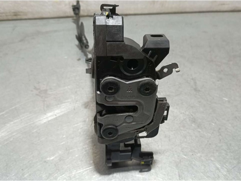 Recambio de cerradura puerta delantera izquierda para renault express van referencia OEM IAM 805033719R  ELECTRICA 4 PINS