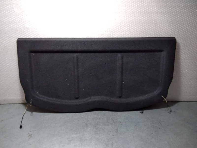 Recambio de bandeja trasera para kia rio concept referencia OEM IAM 856101W010HU  LE FALTA UN SOPORTE