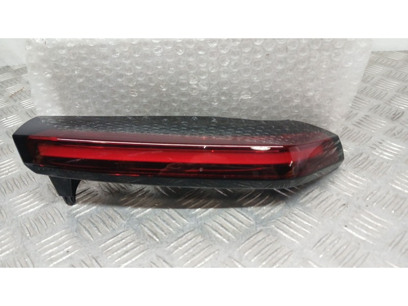 Recambio de piloto trasero derecho interior para citroën c4 iii (ba_, bb_, bc_) 1.2 puretech 130 (bahnsa, bahnsb) referencia OEM