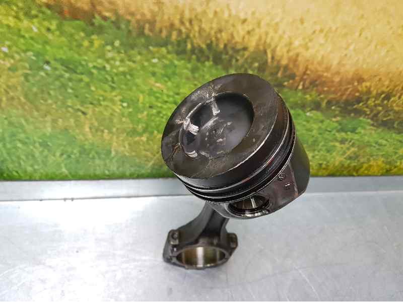 Recambio de biela para seat leon (5f1) style referencia OEM IAM   C/ PISTON