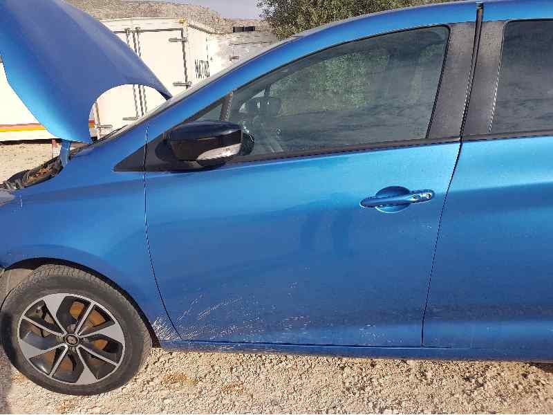 Recambio de puerta delantera izquierda para renault zoe ze.40 electric intens referencia OEM IAM 801012271R  