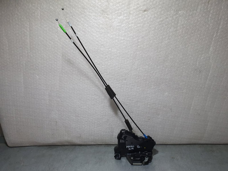 Recambio de cerradura puerta delantera derecha para toyota land cruiser (j15) vx referencia OEM IAM SIN REF  4 PINES