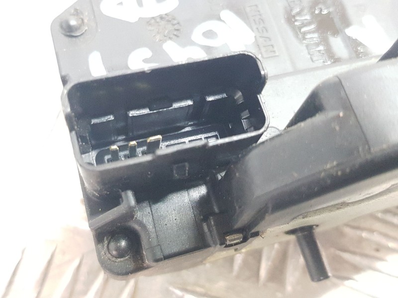 Recambio de cerradura puerta trasera derecha para renault koleos dunamique referencia OEM IAM 825029849R  3 PINS