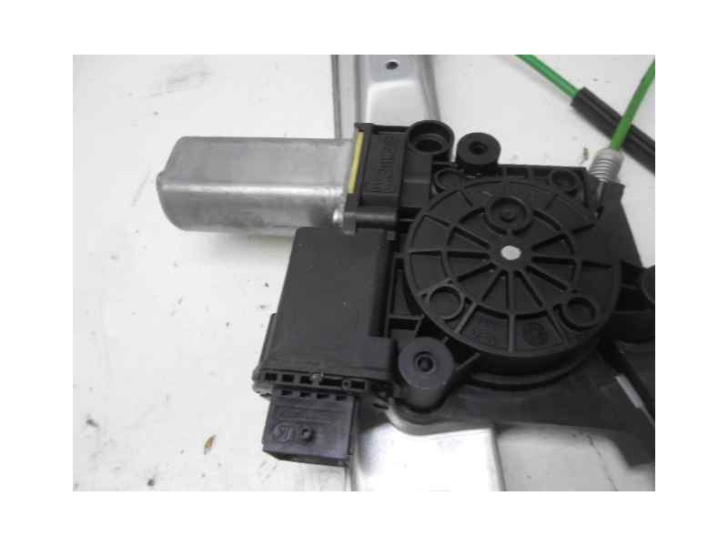 Recambio de elevalunas delantero derecho para opel corsa d cosmo referencia OEM IAM   6 PINS