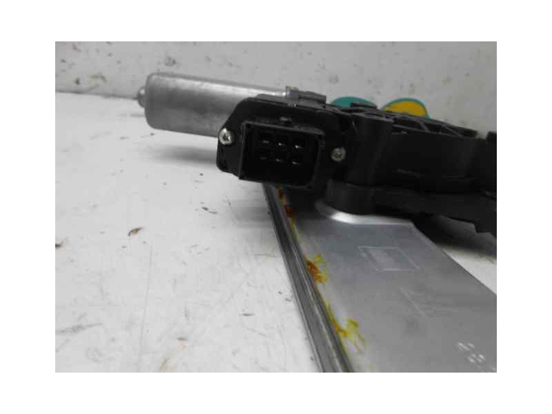 Recambio de elevalunas delantero derecho para opel corsa d cosmo referencia OEM IAM   6 PINS