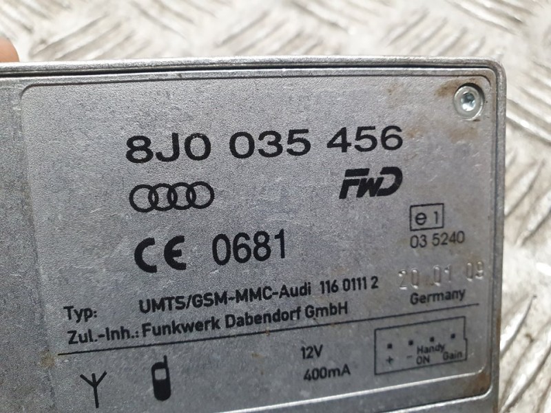 Recambio de amplificador antena para audi a4 ber. (b8) básico quattro referencia OEM IAM 8J0035456  