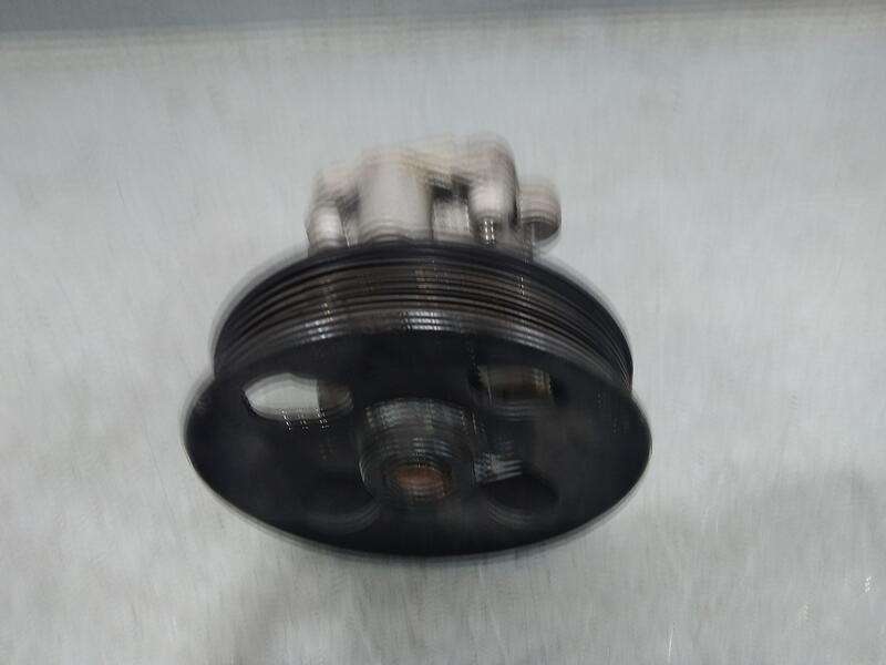 Recambio de bomba direccion para hyundai sonata (nf) estyle referencia OEM IAM 571003k200 585103K300 kasco