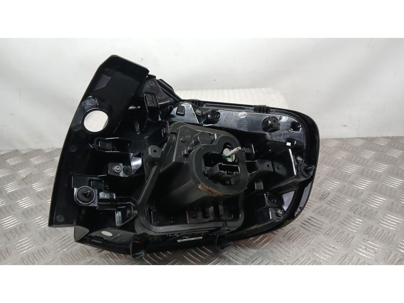 Recambio de piloto trasero izquierdo exterior para citroën c4 iii (ba_, bb_, bc_) 1.2 puretech 130 (bahnsa, bahnsb) referencia O